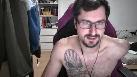 King Dan online show from February 5, 2025, 9:29 pm