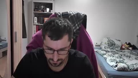 King Dan online show from November 5, 2025, 9:15 pm