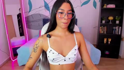 dana_paula online show from September 20, 2025, 2:12 am