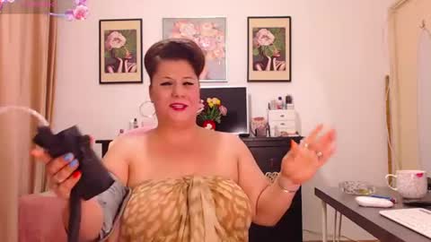 Snapshot of danahot4u chatting on July 22, 2026, 10:23 pm dana online show from July 22, 2026, 10:23 pm