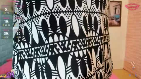 Snapshot of danamontana chatting on December 18, 2025, 2:34 pm danamontana online show from December 18, 2025, 2:34 pm