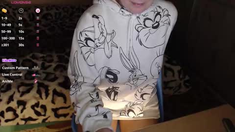 Snapshot of danbie_leen chatting on November 13, 2025, 1:21 pm danbie_leen online show from November 13, 2025, 1:21 pm