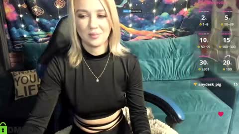 dances_queen online show from March 21, 2026, 8:08 am