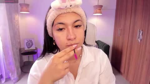 Dandara   online show from October 3, 2025, 7:11 pm