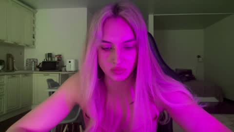 Snapshot of dandykatty chatting on June 1, 2026, 12:51 pm dandykatty online show from June 1, 2026, 12:51 pm