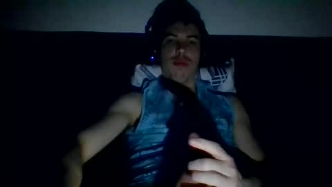 Snapshot of dane950804 chatting on May 1, 2026, 12:59 am dane950804 online show from May 1, 2026, 12:59 am