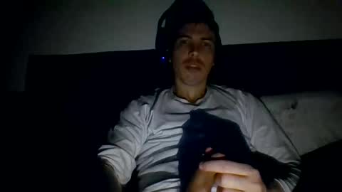 Snapshot of dane950804 chatting on May 25, 2026, 11:22 pm dane950804 online show from May 25, 2026, 11:22 pm