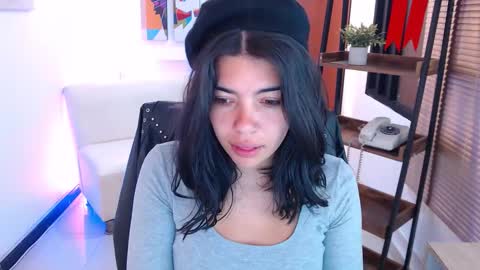 Veronica online show from March 4, 2026, 11:49 am