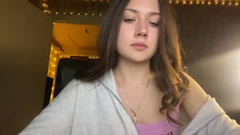 dangerous_softness online show from April 15, 2026, 7:58 pm