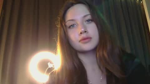 Snapshot of dangerous_softness chatting on May 27, 2026, 5:32 pm dangerous_softness online show from May 27, 2026, 5:32 pm