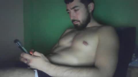 dani3l9905 online show from December 15, 2025, 4:50 am