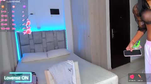 Snapshot of dani_cutee_ chatting on November 15, 2025, 9:00 pm Dani online show from November 15, 2025, 9:00 pm