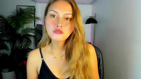 Snapshot of danicawinks chatting on June 7, 2026, 9:51 pm Danica online show from June 7, 2026, 9:51 pm