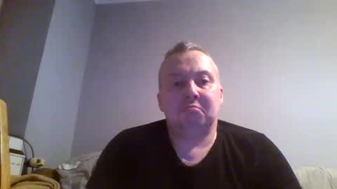 Snapshot of daniel0028 chatting on May 2, 2026, 12:15 am dan online show from May 2, 2026, 12:15 am