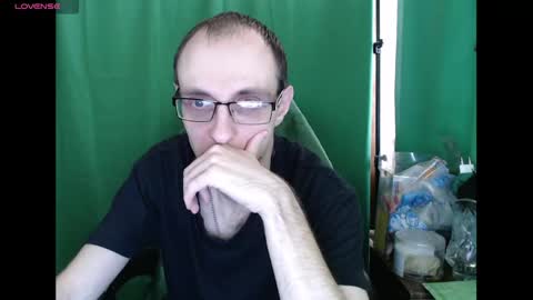 Daniel9121 online show from April 26, 2026, 10:46 am