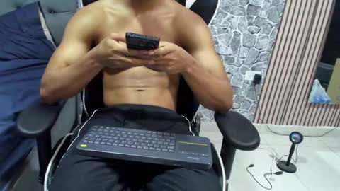 daniel_leconte online show from February 18, 2026, 4:19 am