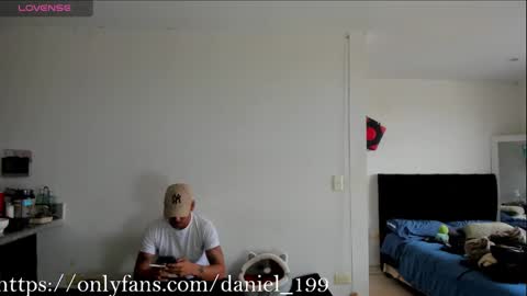 Dani  online show from January 11, 2025, 5:51 pm