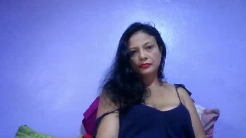 daniela_love1 online show from May 17, 2026, 8:16 pm