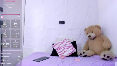 Dani online show from January 14, 2025, 8:15 pm