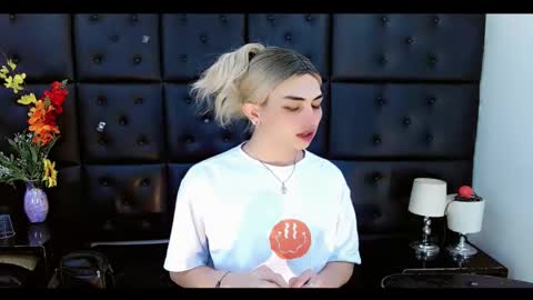 Snapshot of daniela_pink_ chatting on February 22, 2026, 7:01 pm daniela_pink_ online show from February 22, 2026, 7:01 pm