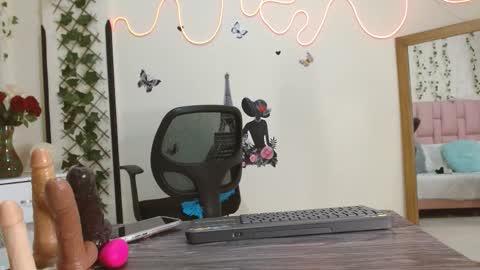 DANIELA online show from February 14, 2026, 6:37 pm