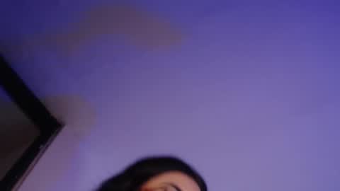 Lucia online show from February 5, 2025, 9:40 pm