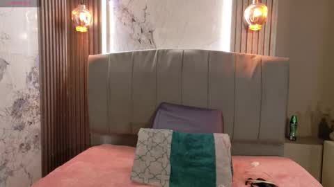 Daniela online show from October 12, 2025, 1:26 am