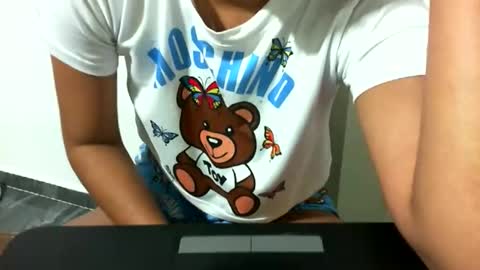 Snapshot of danielaa_foxx chatting on December 2, 2025, 3:29 pm danielaa_foxx online show from December 2, 2025, 3:29 pm