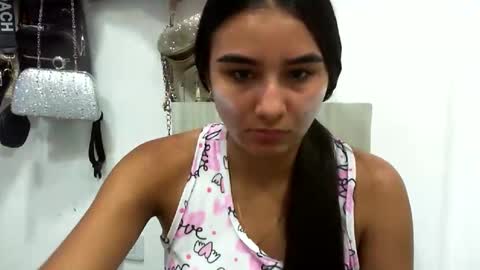 Snapshot of danielaa_foxx chatting on February 5, 2026, 2:27 am danielaa_foxx online show from February 5, 2026, 2:27 am