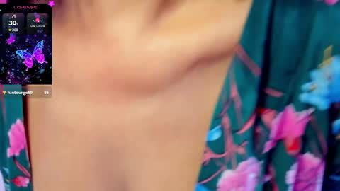 Daniela online show from April 16, 2026, 2:45 am