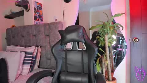 Snapshot of danielasexya chatting on September 25, 2025, 9:40 pm danielasexya online show from September 25, 2025, 9:40 pm