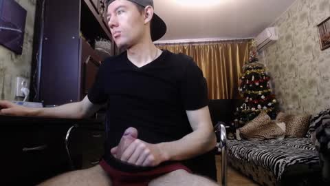 Snapshot of danielgraysoon chatting on December 17, 2024, 10:34 am Daniel Grayson online show from December 17, 2024, 10:34 am