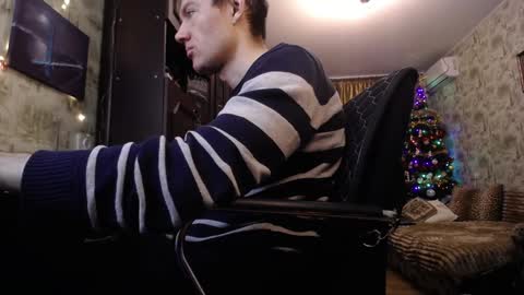 Snapshot of danielgraysoon chatting on January 7, 2025, 1:46 pm Daniel Grayson online show from January 7, 2025, 1:46 pm