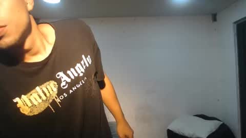 danielitopapii online show from December 6, 2024, 9:32 am