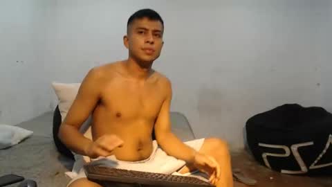 danielitopapii online show from December 6, 2024, 12:38 pm