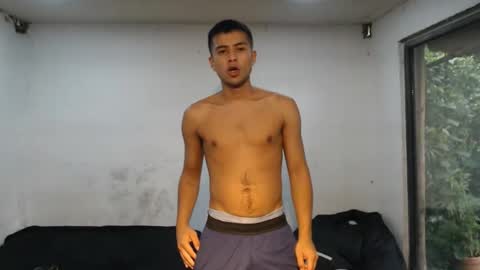 danielitopapii online show from December 31, 2024, 9:50 pm