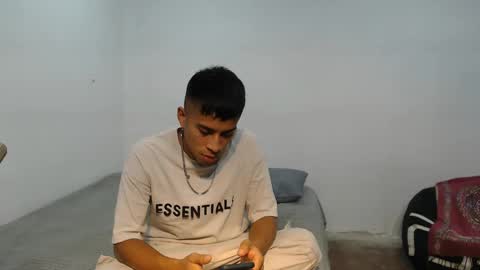 danielitopapii online show from January 31, 2025, 8:33 pm