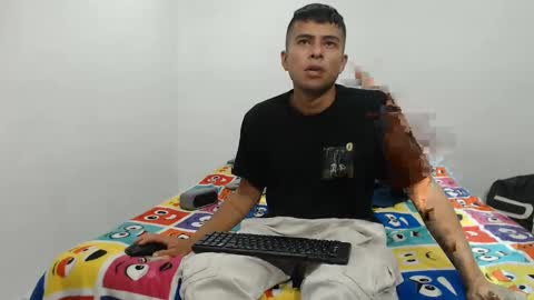 danielitopapii online show from February 11, 2025, 11:12 pm