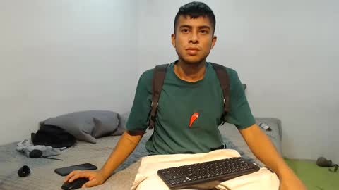 danielitopapii online show from February 18, 2025, 7:52 pm