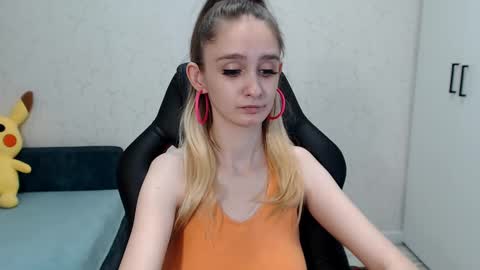 Snapshot of daniella_martin chatting on February 16, 2025, 4:09 am Daniella Martin online show from February 16, 2025, 4:09 am