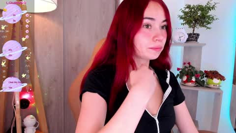 Danielle Rose online show from December 17, 2024, 2:33 am