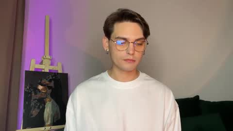 danieltuckerr online show from October 17, 2025, 5:48 pm