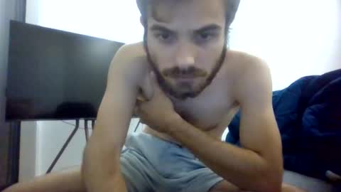 danievio21 online show from June 3, 2026, 11:21 pm