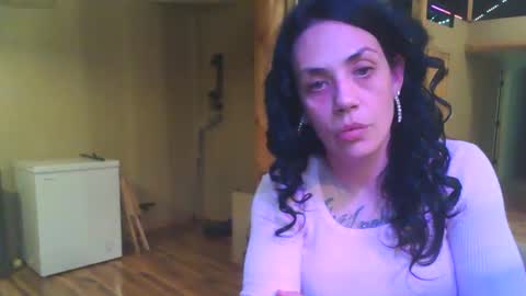 DaniLove online show from February 15, 2025, 1:27 pm