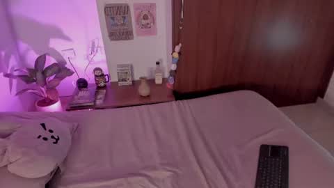 Snapshot of danii_boobs chatting on June 22, 2026, 5:26 am danii_boobs online show from June 22, 2026, 5:26 am
