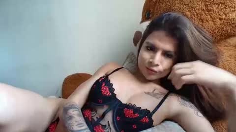 Snapshot of danii_rose chatting on May 15, 2026, 8:16 pm Rose online show from May 15, 2026, 8:16 pm