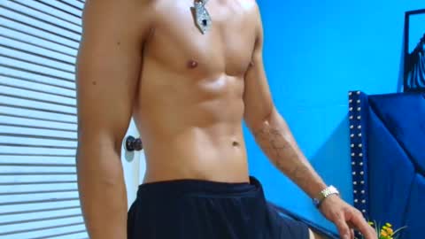 Dani online show from March 12, 2025, 7:13 am