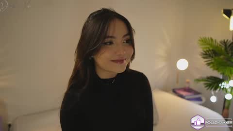 Snapshot of danii_xoxo chatting on February 19, 2025, 8:52 pm online show from February 19, 2025, 8:52 pm