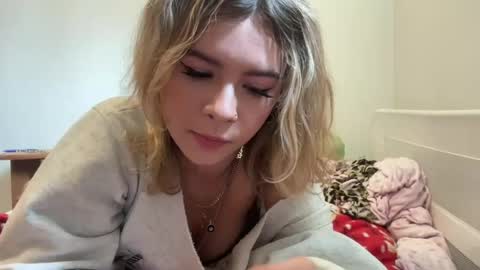 danilovexoxo online show from July 24, 2026, 6:28 pm
