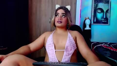 Snapshot of danipein chatting on February 11, 2026, 6:29 am danipein online show from February 11, 2026, 6:29 am